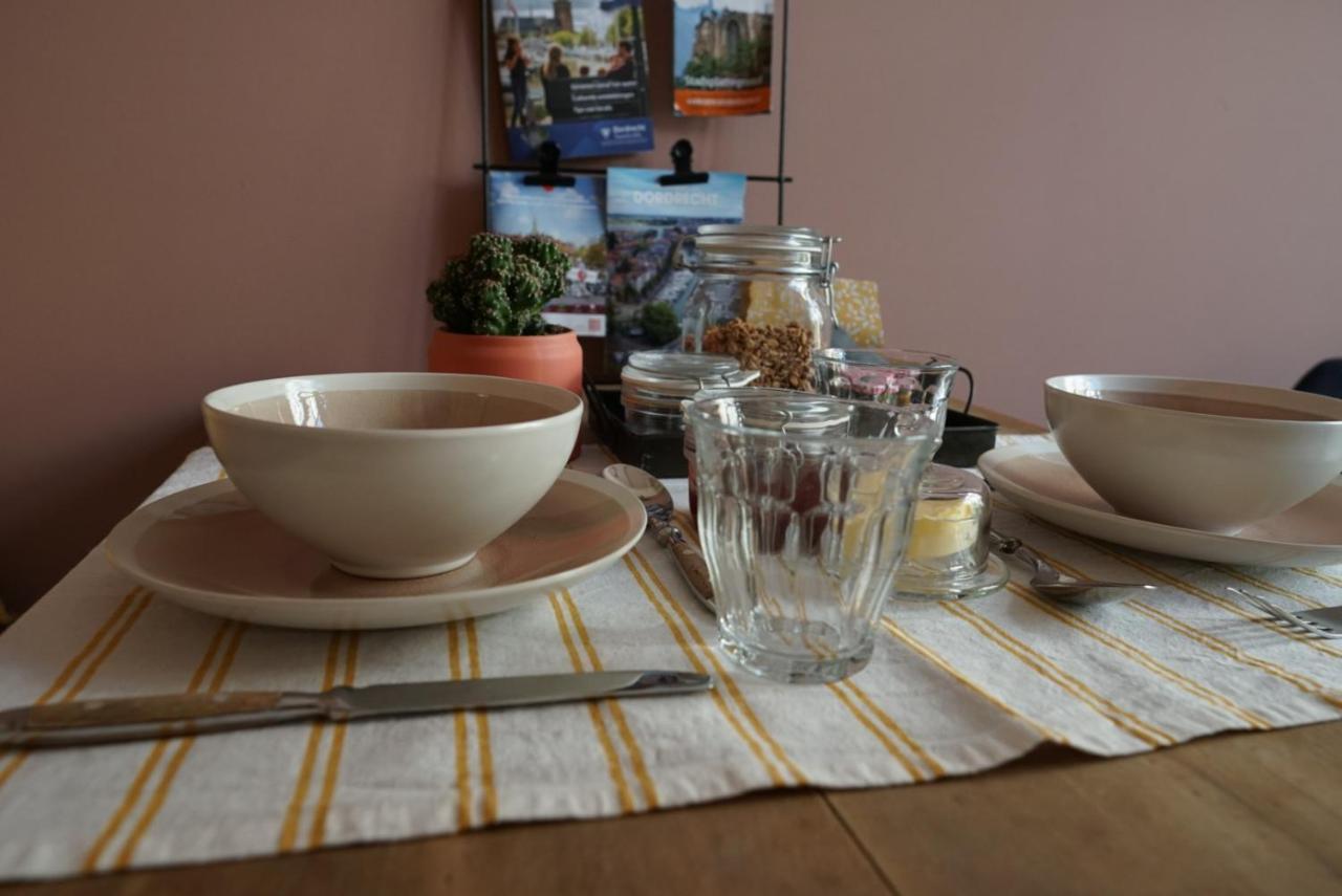 B&B De Warmoes Dordrecht Dış mekan fotoğraf