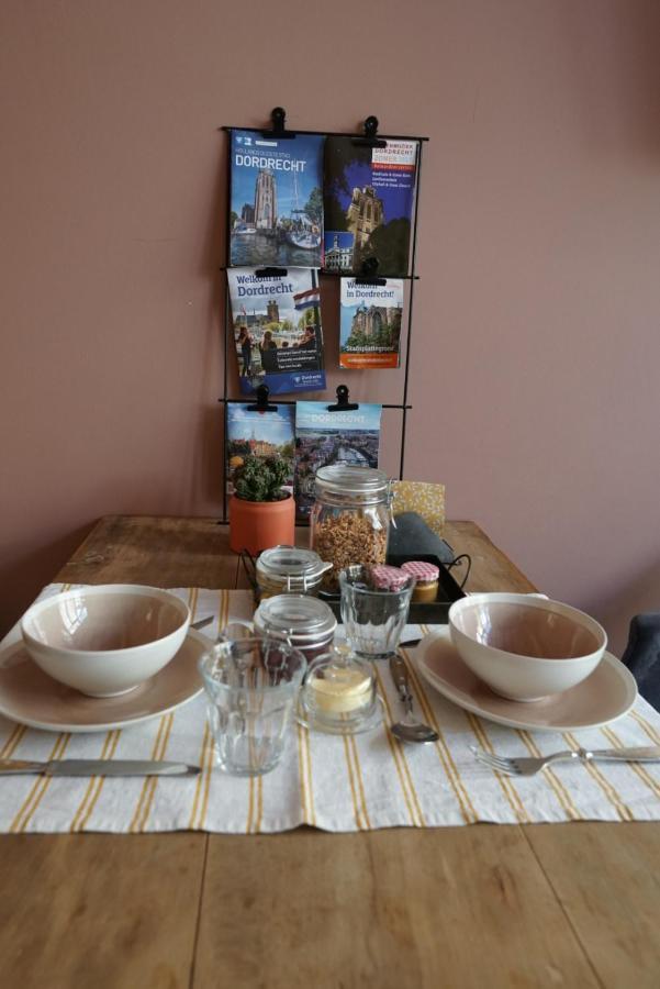 B&B De Warmoes Dordrecht Dış mekan fotoğraf